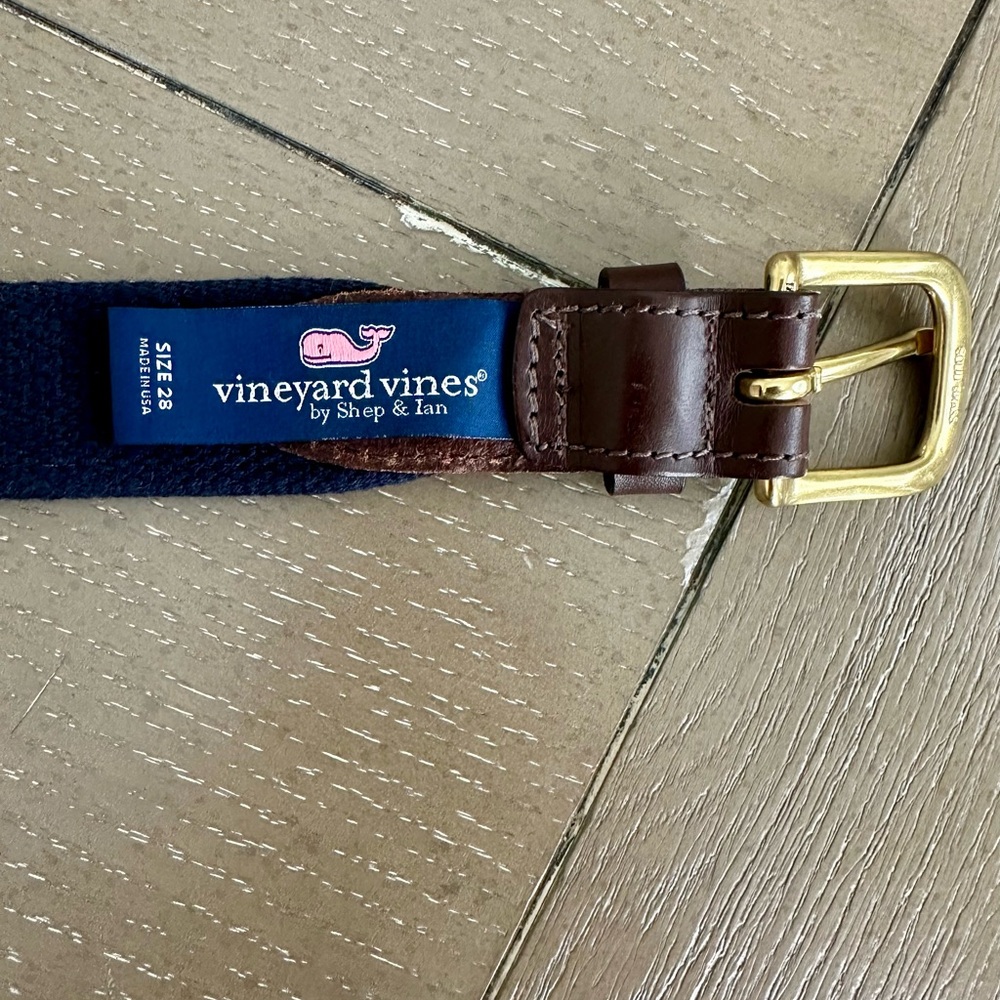 Vineyard Vines Boys Playful Easter Bunny Print Leather & Navy Belt • Size 28 - Picture 4 of 10